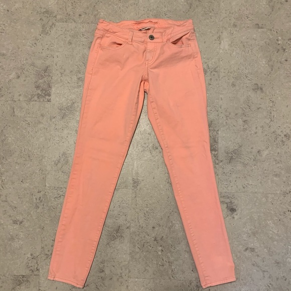 American Eagle Skinny's! Size 4 - Picture 1 of 2